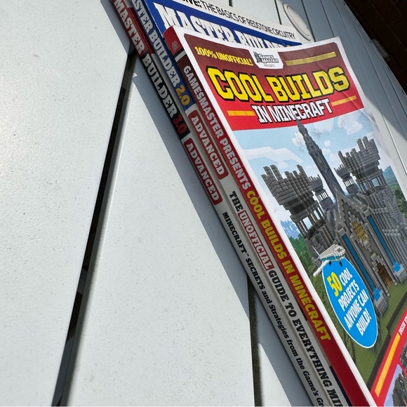 Minecraft Builder Books, 3 Book Bundle - Picture 11 of 14